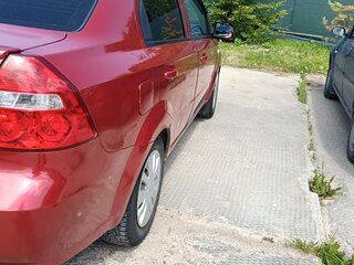 2008 Chevrolet Aveo I Рестайлинг, красный, 355000 рублей, вид 5