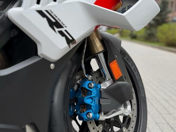 2026 BMW S 1000 RR, белый, 2600000 рублей - вид 6