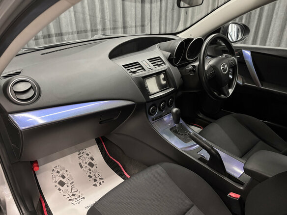 2010 Mazda Axela II, серый, 849000 рублей - вид 12
