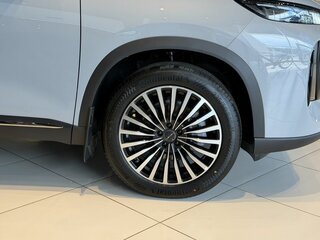 2026 Tenet T8, серый, 3885000 рублей, вид 4