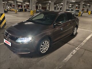 2014 Volkswagen Jetta VI, коричневый, 1100000 рублей, вид 3