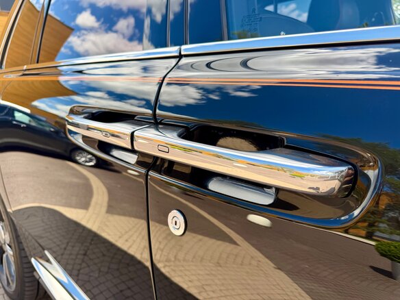 2021 Rolls-Royce Cullinan I (Series I), чёрный - вид 18