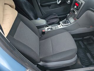 2010 Ford Focus II Рестайлинг, серый, 385000 рублей, вид 5