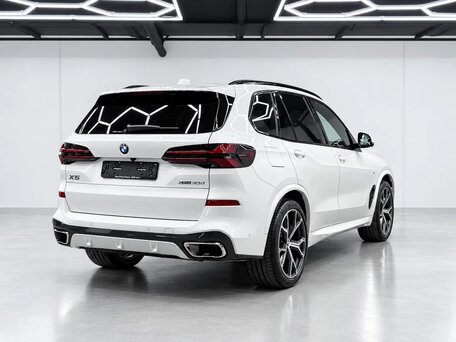 2025 BMW X5 30d IV (G05/G18) Рестайлинг, белый, 12700000 рублей, вид 2