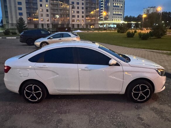 2016 Lada (ВАЗ) Vesta I, белый, 730000 рублей - вид 7