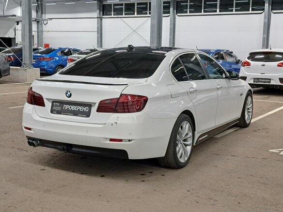 2014 BMW 5 серии Long 520Li VI (F10/F11/F07) Рестайлинг, белый, 1670000 рублей - вид 4