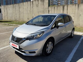 2018 Nissan Note II Рестайлинг, серый, 800000 рублей, вид 1