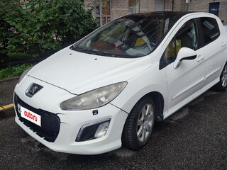 2011 Peugeot 308 I Рестайлинг, белый, 300000 рублей, вид 1