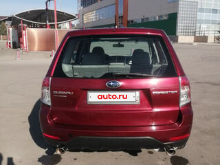 2010 Subaru Forester III, пурпурный, 1100000 рублей, вид 3