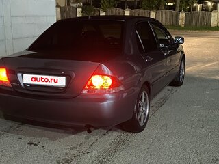 2005 Mitsubishi Lancer IX Рестайлинг, серый, 300000 рублей, вид 2