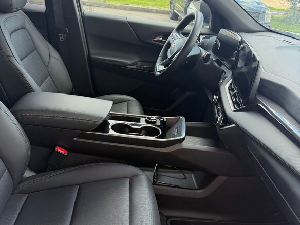 2025 Chevrolet Equinox IV, белый, 2499999 рублей - вид 14