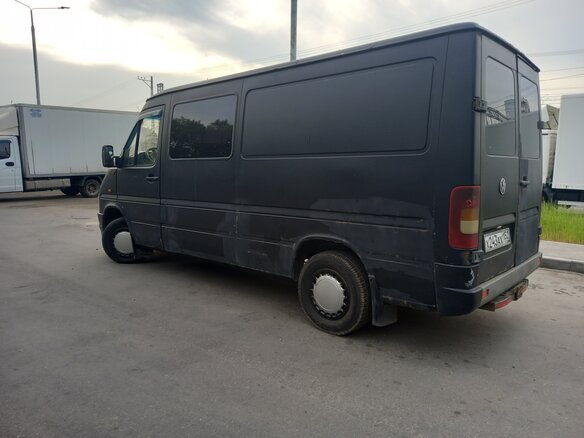 2000 Volkswagen LT, чёрный, 290000 рублей