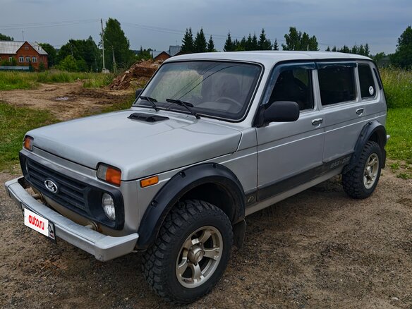2012 Lada (ВАЗ) 2131 (4x4) 213105 I, серый, 450000 рублей
