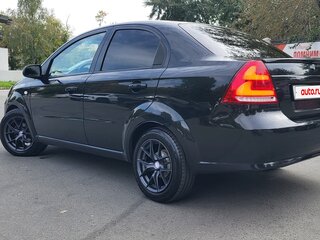 2011 Chevrolet Aveo I Рестайлинг, чёрный, 600000 рублей, вид 4