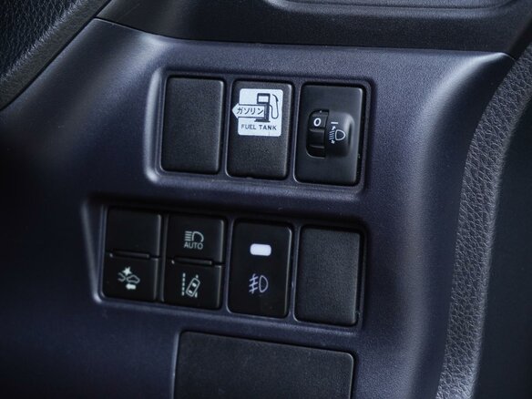 2017 Toyota Noah III (R80) Рестайлинг, чёрный, 2299000 рублей - вид 22