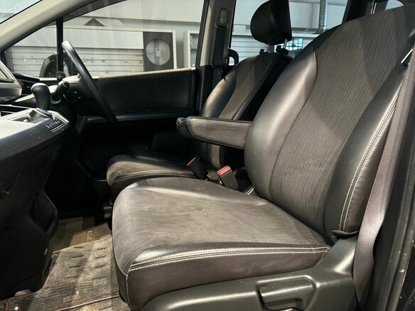 2015 Honda Freed I Рестайлинг 2, чёрный, 1320000 рублей - вид 12