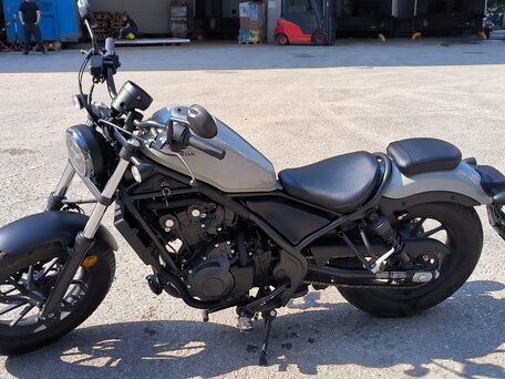 2024 Honda CMX 500 Rebel, серый, 930000 рублей, вид 2