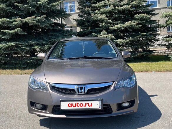 2009 Honda Civic Hybrid VIII Рестайлинг, коричневый, 670000 рублей - вид 2