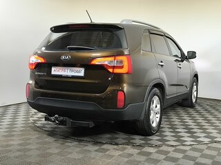 2016 Kia Sorento II Рестайлинг, коричневый, 1900000 рублей, вид 4
