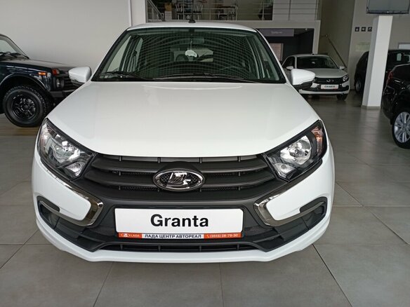2026 Lada (ВАЗ) Granta I Рестайлинг, белый, 1131000 рублей - вид 1