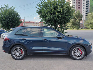 2011 Porsche Cayenne Turbo II (958), синий, 1650000 рублей, вид 4