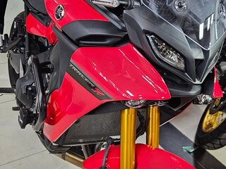 2022 Yamaha Tracer 9, красный, 1650000 рублей, вид 4