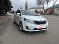 2011 Kia Rio III, белый, 750000 рублей - вид 2