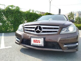 2012 Mercedes-Benz C-Класс 180 BlueEFFICIENCY III (W204) Рестайлинг, коричневый, 1500000 рублей, вид 2
