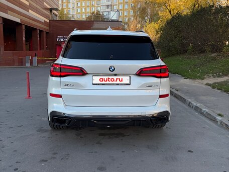 2019 BMW X5 40i IV (G05/G18), белый, 4950000 рублей, вид 4
