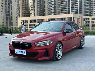 2022 BMW 1 серии 120i III (F52) Рестайлинг, пурпурный, 1650000 рублей, вид 1