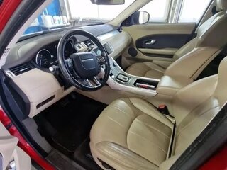 2017 Land Rover Range Rover Evoque I Рестайлинг, красный, 2400000 рублей, вид 4