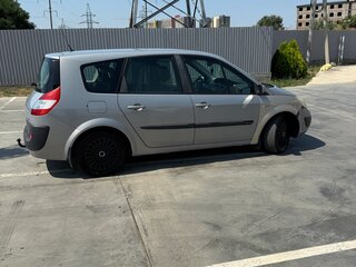 2005 Renault Scenic Grand II, серый, 430000 рублей, вид 3