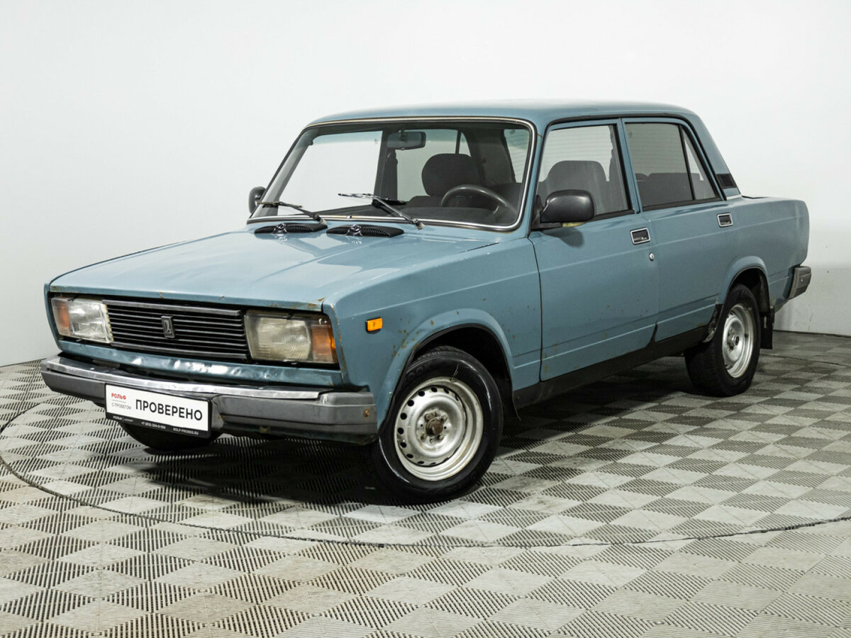 Открыть фотографии: Lada (ВАЗ) 2105