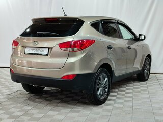 2010 Hyundai ix35 I, бежевый, 950000 рублей, вид 4