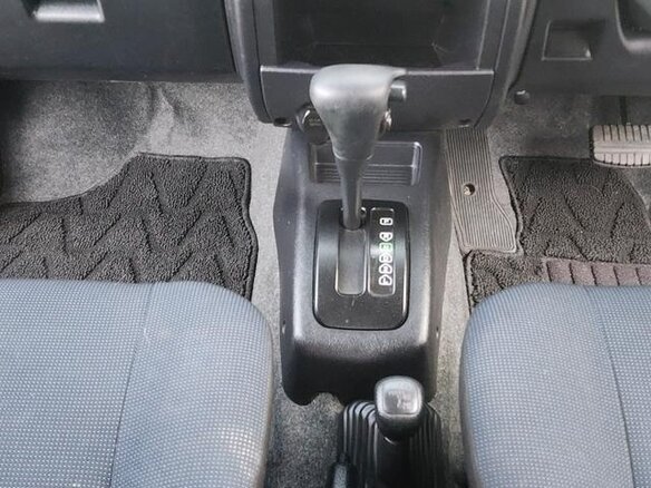 2012 Nissan Kix, серебристый, 480000 рублей - вид 13