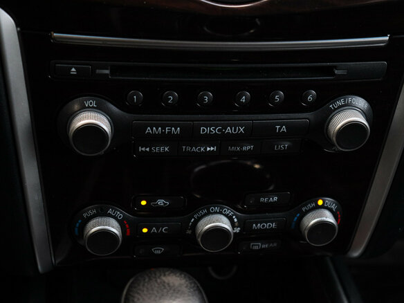 2016 Nissan Pathfinder IV, серый - вид 22