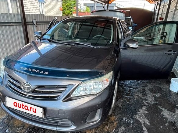 2011 Toyota Corolla X (E140, E150) Рестайлинг, чёрный, 1300000 рублей - вид 4