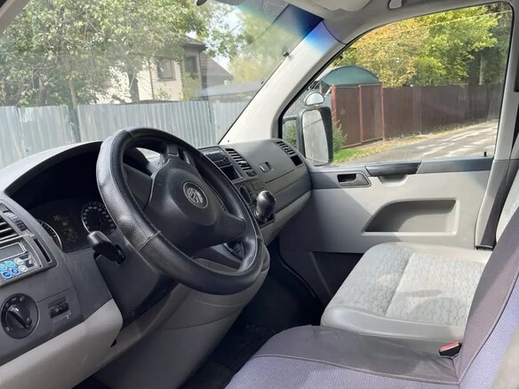 2012 Volkswagen Transporter, белый, 1150000 рублей - вид 7