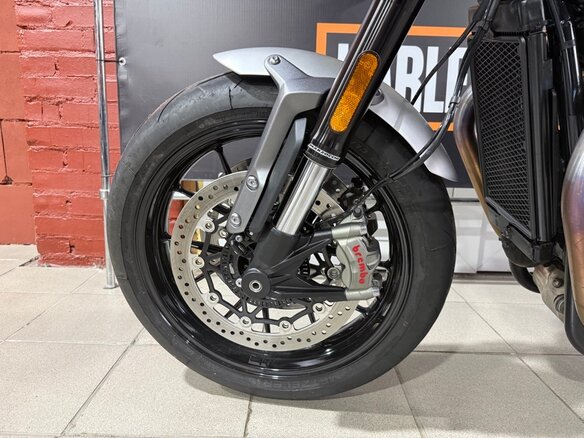 2024 Triumph Speed Twin, пурпурный, 1400000 рублей - вид 7