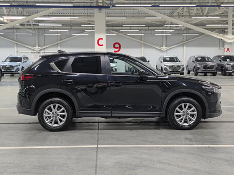 2024 Mazda CX-5 II Рестайлинг, чёрный, 2950000 рублей, вид 4