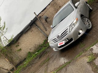 2009 Toyota Camry VI (XV40) Рестайлинг, серебристый, 1185000 рублей, вид 1