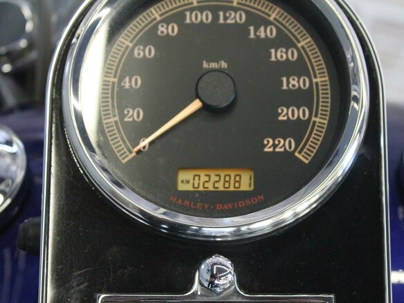 2007 Harley-Davidson Softail Deluxe, синий, 850000 рублей - вид 8