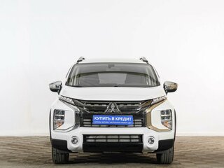 2022 Mitsubishi Xpander Cross I, белый, 2439000 рублей, вид 2