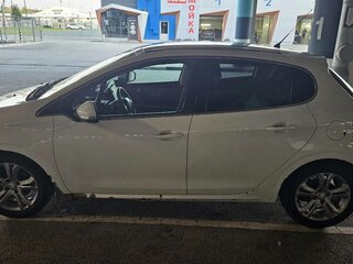 2013 Peugeot 208 I, белый, 450000 рублей, вид 3