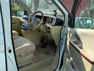 2005 Nissan Elgrand II (E51), белый, 850000 рублей, вид 5