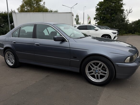 2002 BMW 5 серии 525i IV (E39) Рестайлинг, синий, 880000 рублей - вид 5