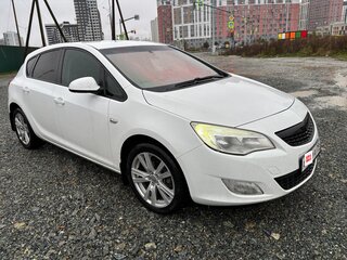 2012 Opel Astra J, белый, 560000 рублей, вид 3