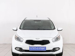 2013 Kia Ceed II, белый, 949000 рублей, вид 2