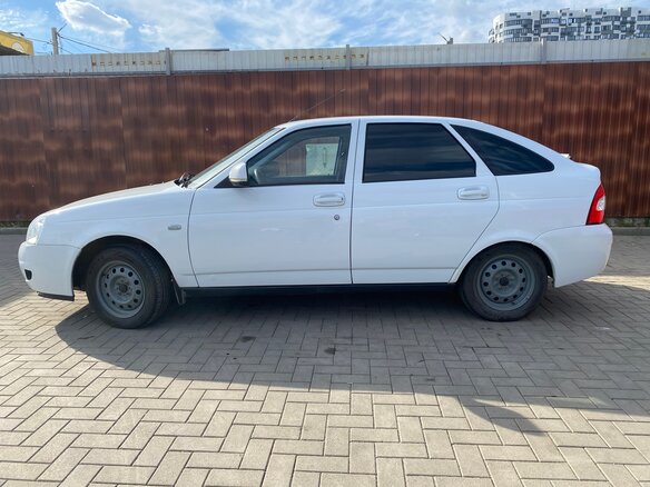 2011 Lada (ВАЗ) Priora I, белый, 369000 рублей - вид 5