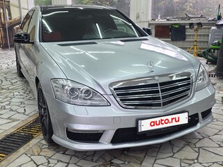 2006 Mercedes-Benz S-Класс 500 V (W221), серебристый, 1100000 рублей, вид 2